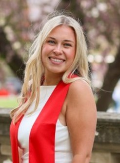 Elyse Van Domelen
